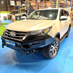 ROADMASTER NO LOOP BULLBAR-FORTUNER 2016-2020