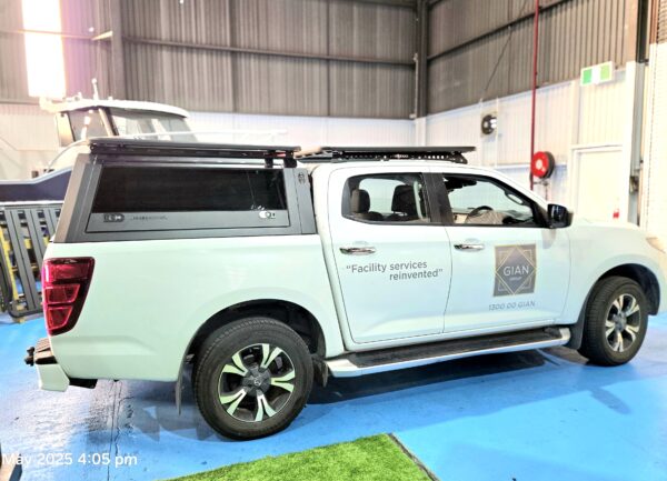 Solid side glass tub canopy for BT50 - ARMORMAN4X4