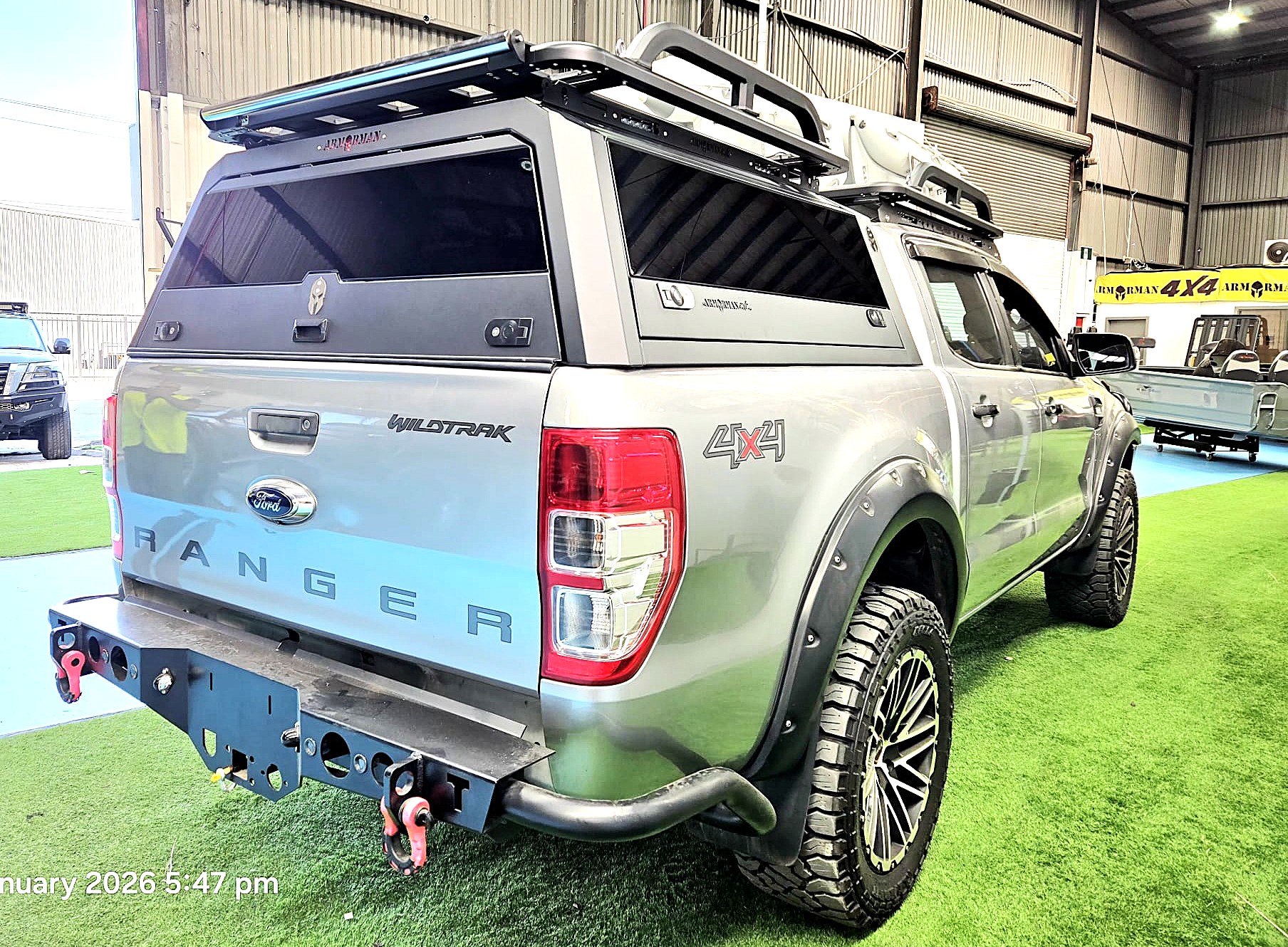 Solid side glass tub canopy for Ranger - ARMORMAN4X4