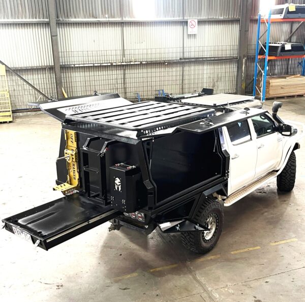 Bushranger Tray Canopy setup - Steel tray 1730 canopy for Hilux - ARMORMAN4X4