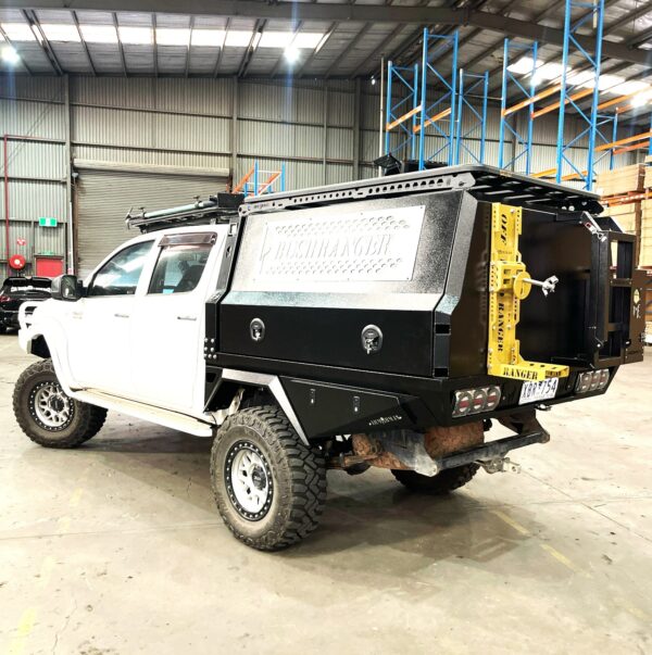Bushranger Tray Canopy setup - Steel tray 1730 canopy for Hilux - ARMORMAN4X4 - Image 2