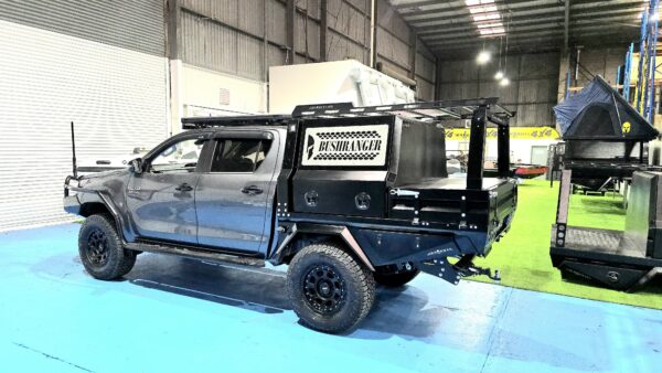 Bushranger Tray Canopy setup – Aluminium tray+1000 canopy for Hilux – ARMORMAN4X4 - Image 2