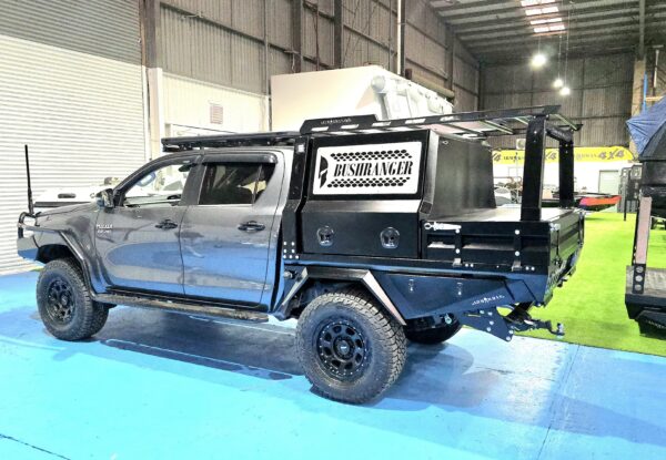 Bushranger Tray Canopy setup – Aluminium tray+1000 canopy for Hilux – ARMORMAN4X4 - Image 5