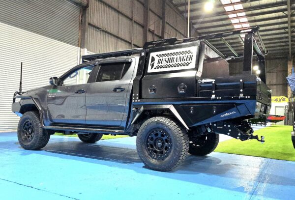 Bushranger Tray Canopy setup – Aluminium tray+1000 canopy for Hilux – ARMORMAN4X4 - Image 4